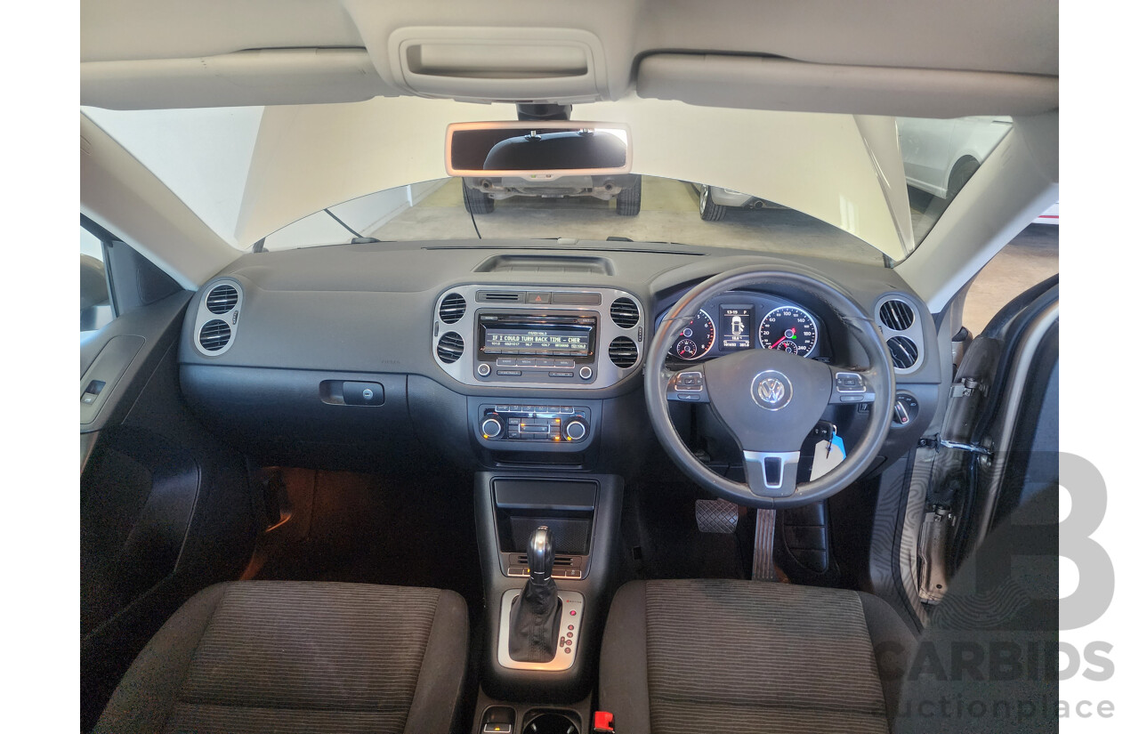 7/2014 Volkswagen Tiguan 132 TSI Pacific 5NC MY14 4d Wagon Beige 2.0L