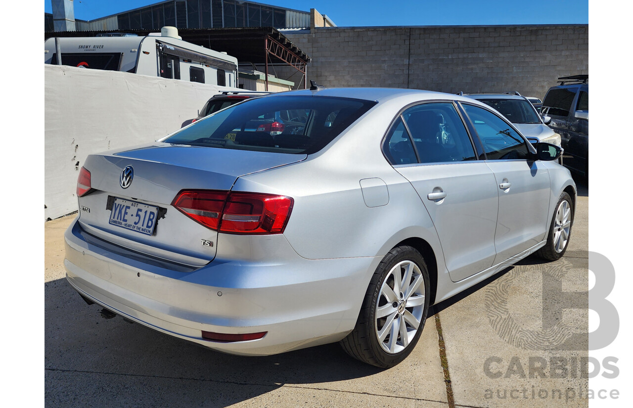 1/2015 Volkswagen Jetta 118 TSI Comfortline 1KM MY15 4d Sedan Silver 1.4L