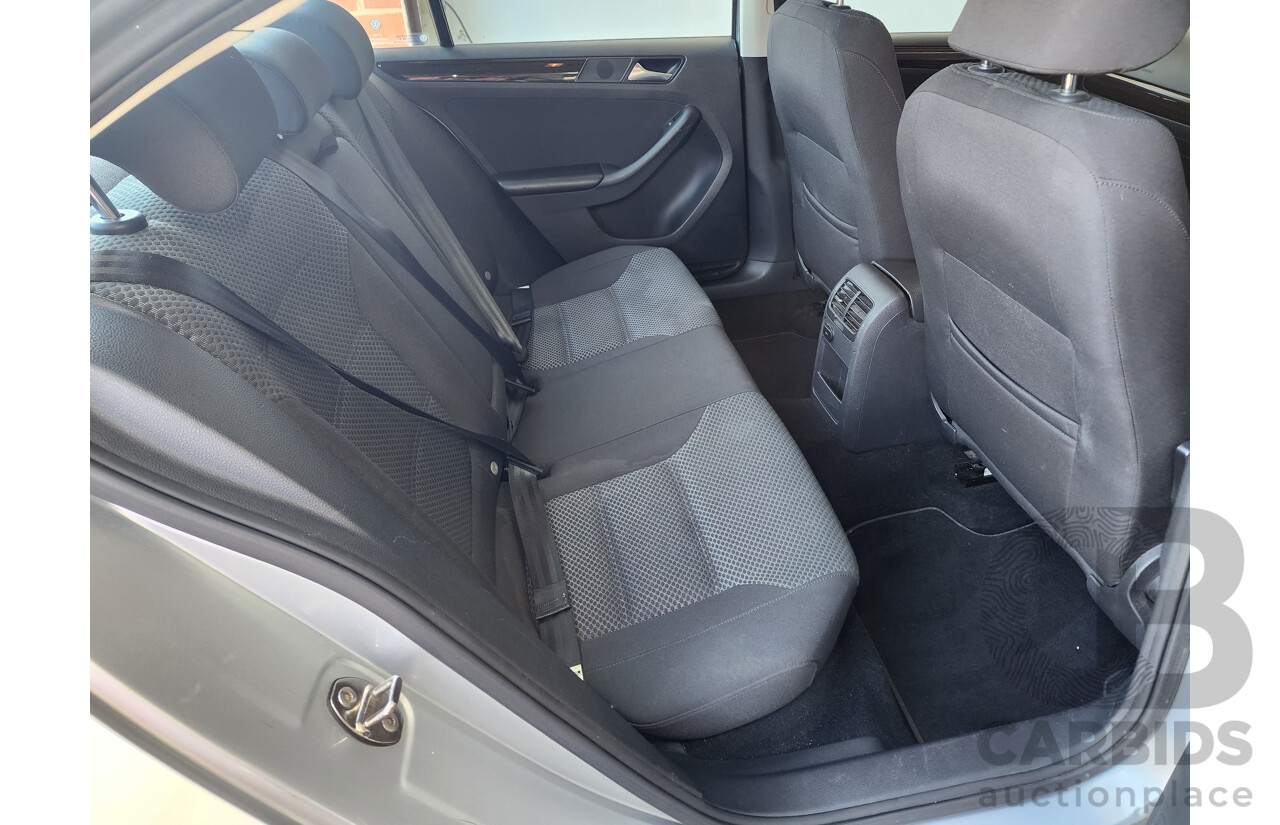 1/2015 Volkswagen Jetta 118 TSI Comfortline 1KM MY15 4d Sedan Silver 1.4L