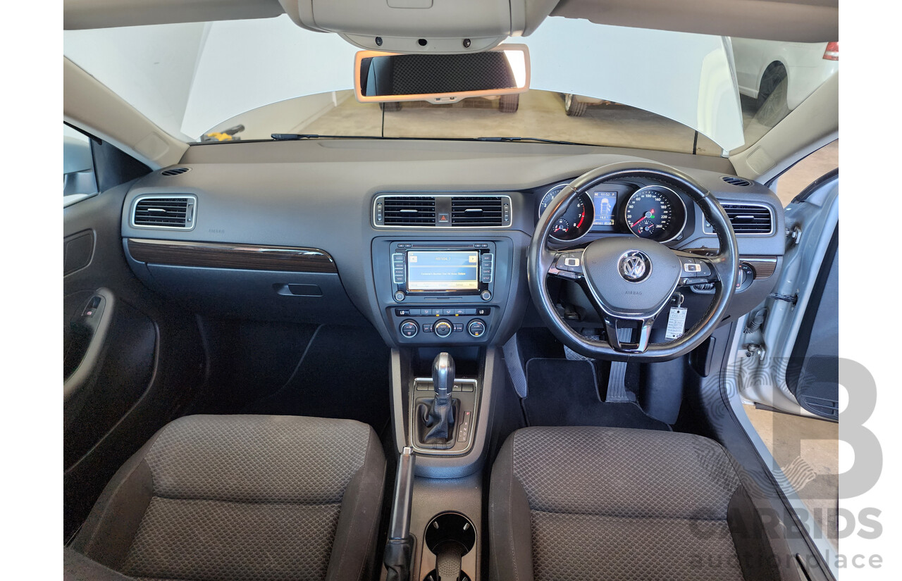 1/2015 Volkswagen Jetta 118 TSI Comfortline 1KM MY15 4d Sedan Silver 1.4L
