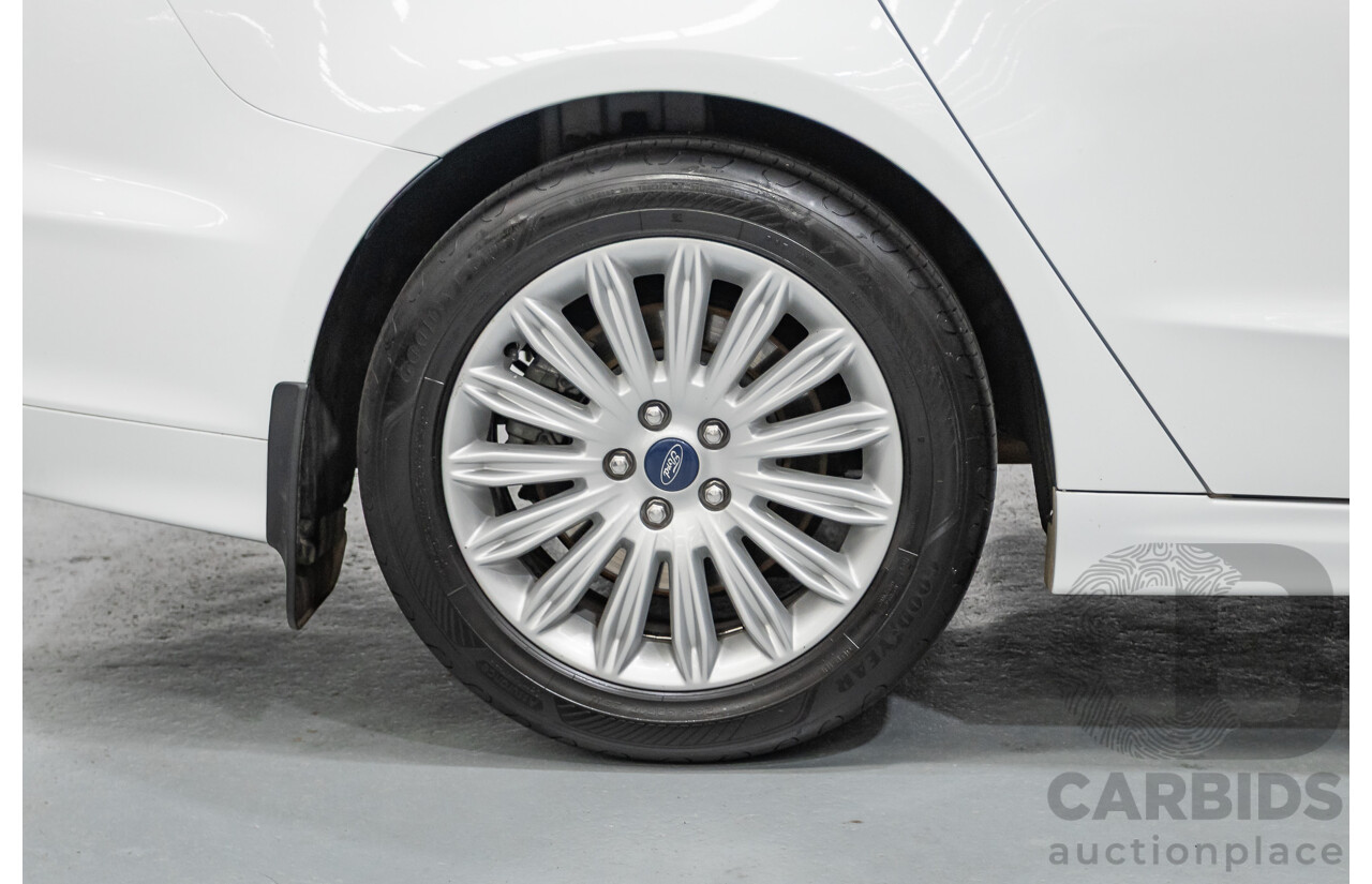 03/2017 Ford Mondeo Trend TDCi MD 4D Wagon White Turbo Diesel 2.0L