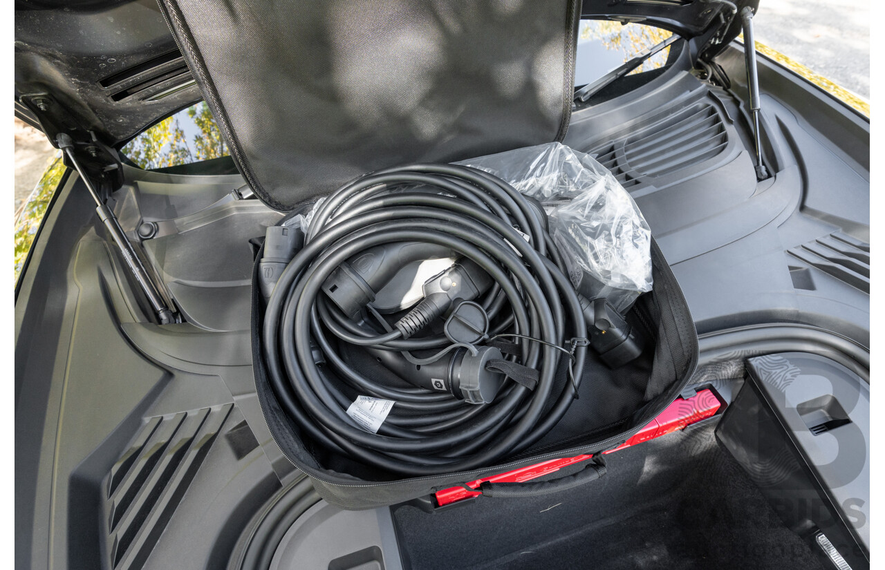 3/2023 Audi E-Tron GT Quattro (AWD) MY23 4d Coupe Mythos Black Metallic - Dedicated Electric EV 350kW