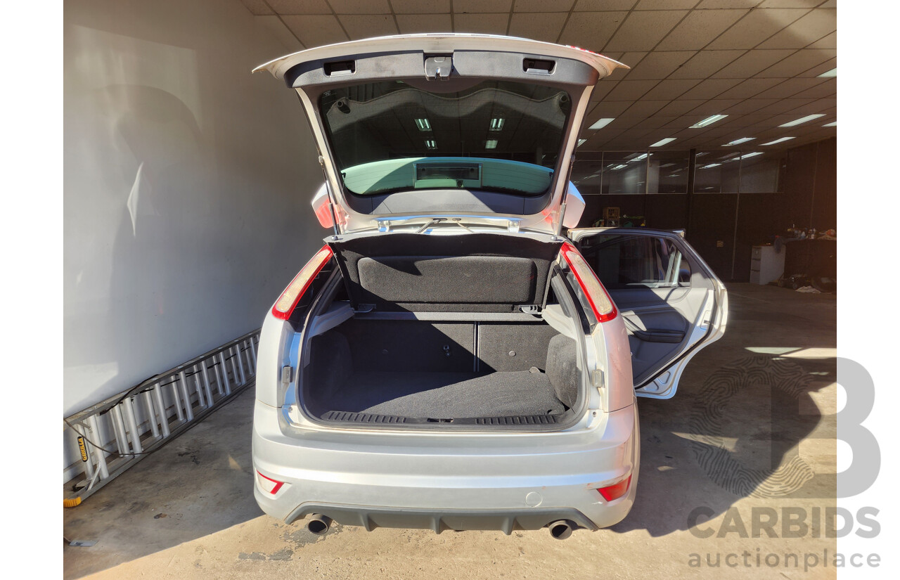 11/2010 Ford Focus XR5 Turbo LV 5d Hatchback Silver 2.5L