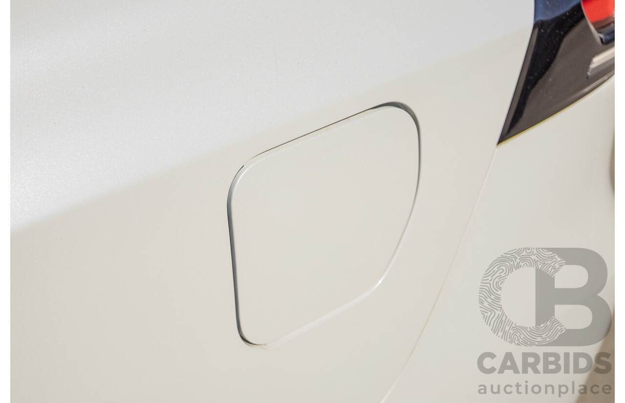 05/2020 Toyota Landcruiser PRADO VX (4x4) GDJ150R MY18 4D Wagon Pearl White Turbo Diesel 2.8L - 7 Seats