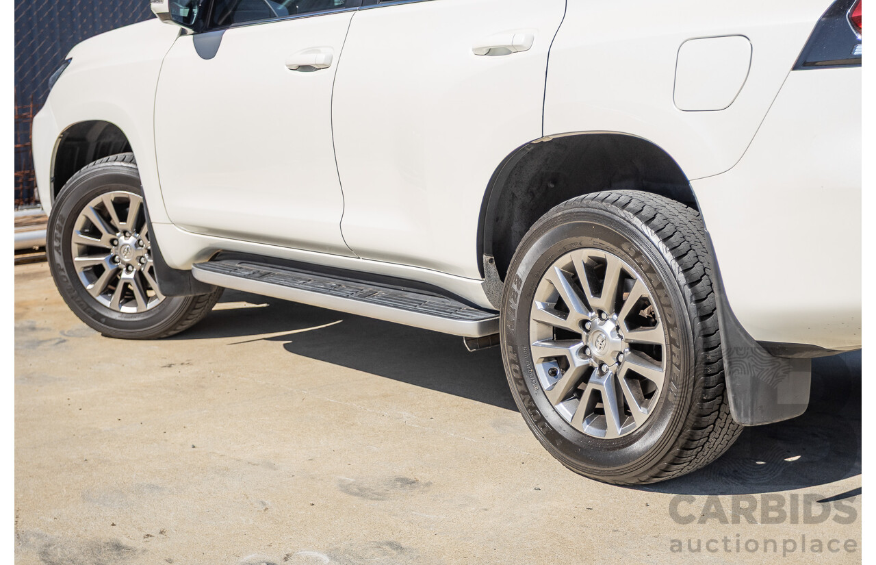 05/2020 Toyota Landcruiser PRADO VX (4x4) GDJ150R MY18 4D Wagon Pearl White Turbo Diesel 2.8L - 7 Seats