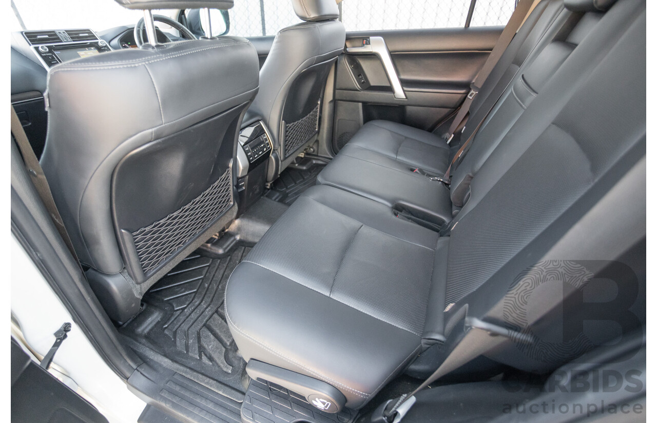 05/2020 Toyota Landcruiser PRADO VX (4x4) GDJ150R MY18 4D Wagon Pearl White Turbo Diesel 2.8L - 7 Seats