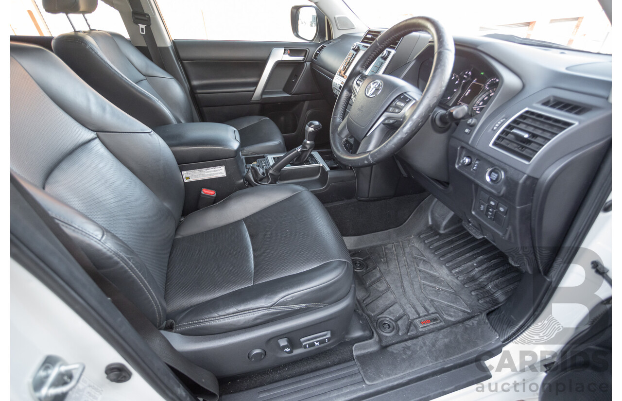 05/2020 Toyota Landcruiser PRADO VX (4x4) GDJ150R MY18 4D Wagon Pearl White Turbo Diesel 2.8L - 7 Seats