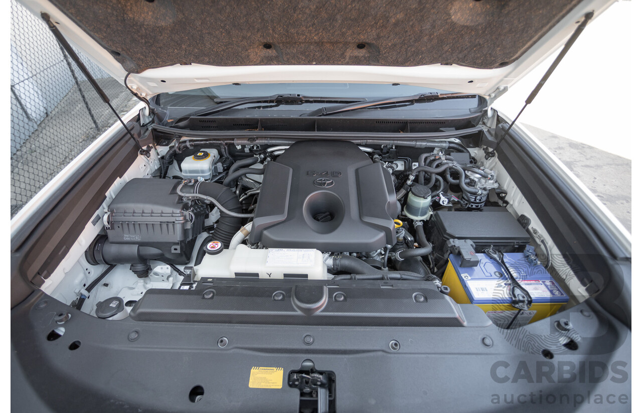 05/2020 Toyota Landcruiser PRADO VX (4x4) GDJ150R MY18 4D Wagon Pearl White Turbo Diesel 2.8L - 7 Seats