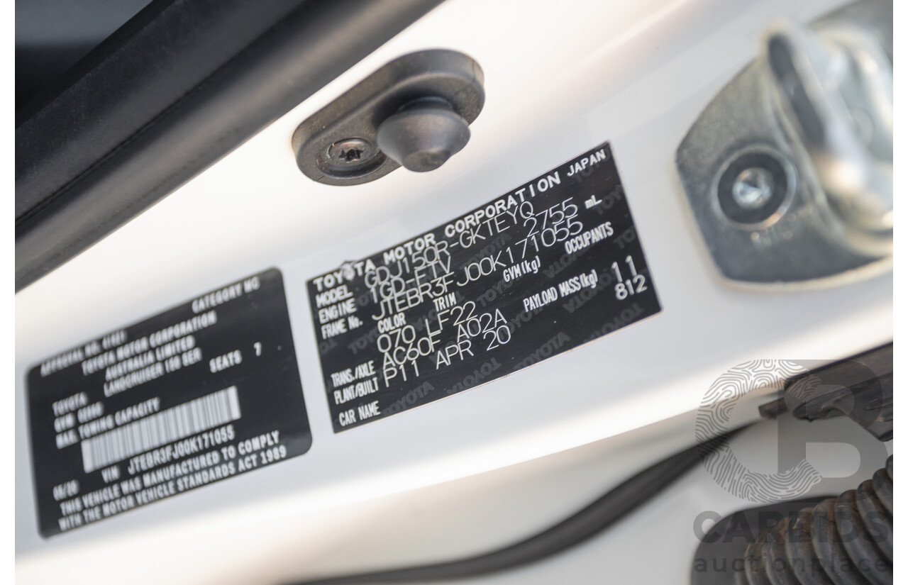 05/2020 Toyota Landcruiser PRADO VX (4x4) GDJ150R MY18 4D Wagon Pearl White Turbo Diesel 2.8L - 7 Seats