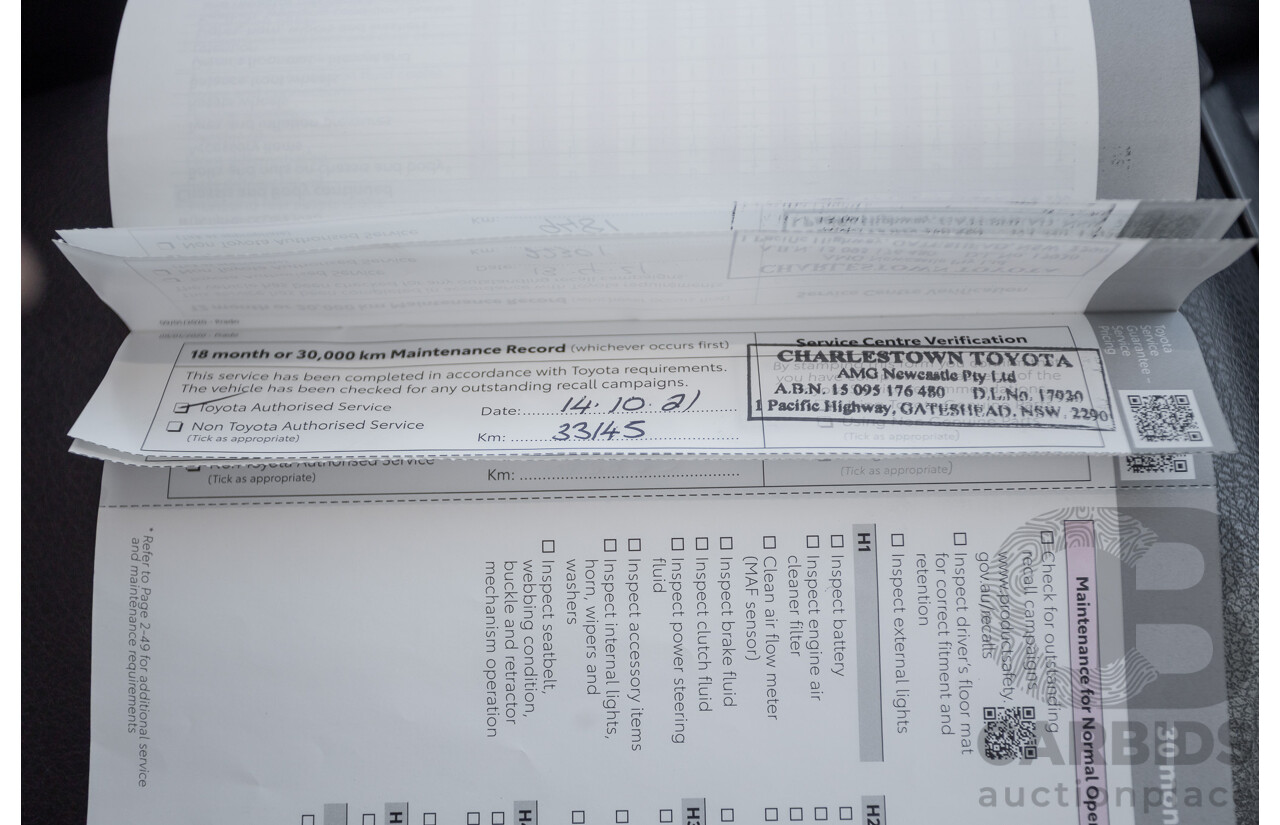 05/2020 Toyota Landcruiser PRADO VX (4x4) GDJ150R MY18 4D Wagon Pearl White Turbo Diesel 2.8L - 7 Seats