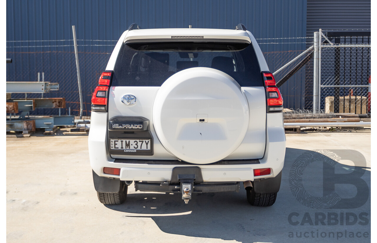 05/2020 Toyota Landcruiser PRADO VX (4x4) GDJ150R MY18 4D Wagon Pearl White Turbo Diesel 2.8L - 7 Seats