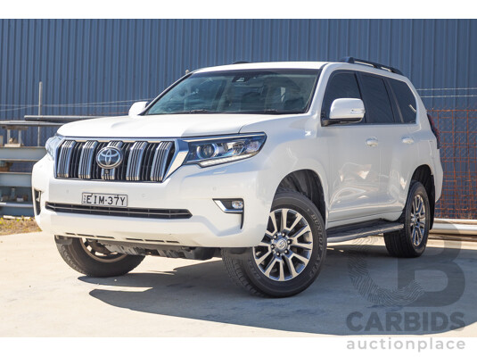 05/2020 Toyota Landcruiser PRADO VX (4x4) GDJ150R MY18 4D Wagon Pearl White Turbo Diesel 2.8L - 7 Seats