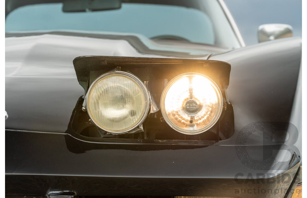11/1975 Chevrolet Corvette C3 Stingray 2d Coupe Black V8 5.7L