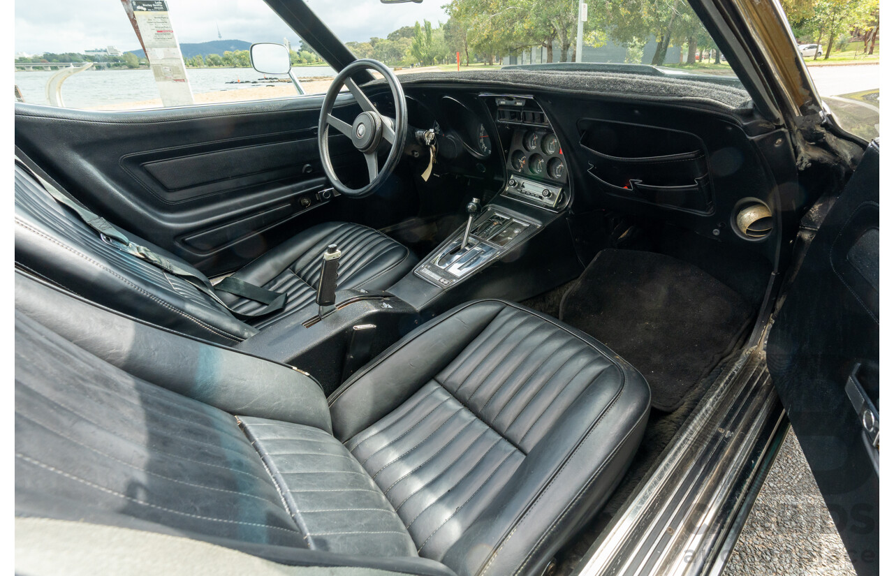 11/1975 Chevrolet Corvette C3 Stingray 2d Coupe Black V8 5.7L