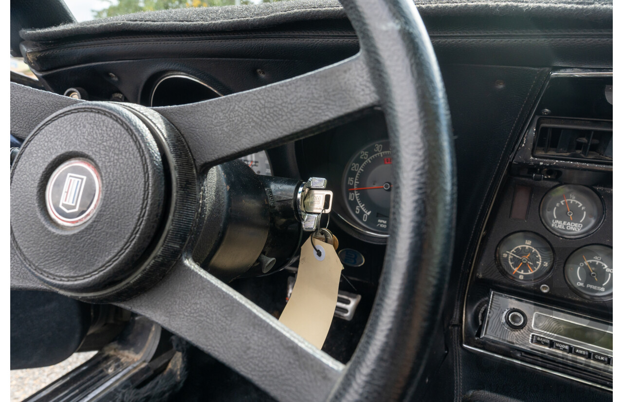 11/1975 Chevrolet Corvette C3 Stingray 2d Coupe Black V8 5.7L