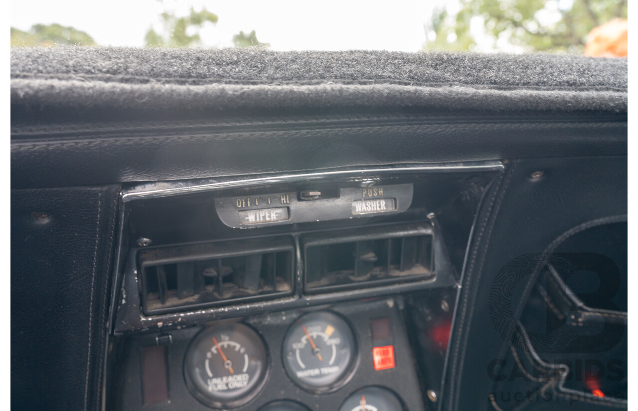 11/1975 Chevrolet Corvette C3 Stingray 2d Coupe Black V8 5.7L