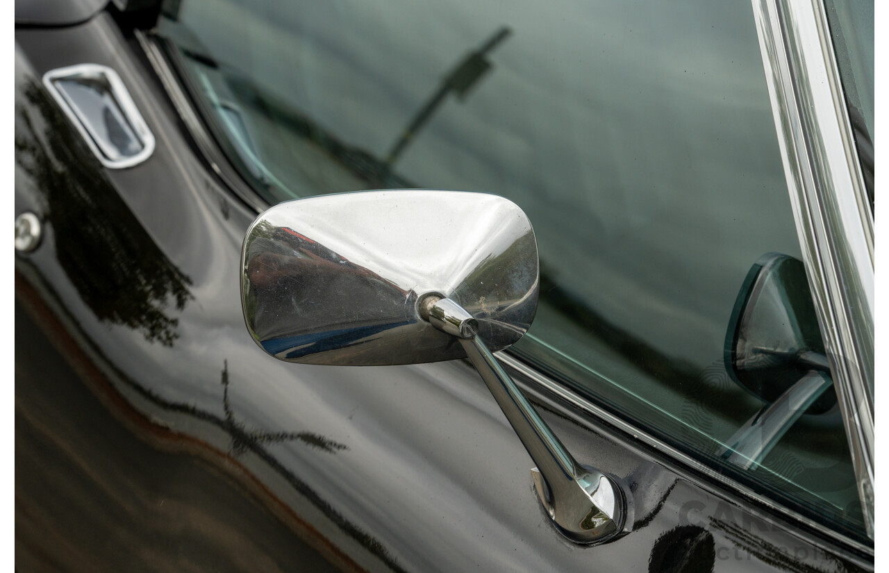 11/1975 Chevrolet Corvette C3 Stingray 2d Coupe Black V8 5.7L