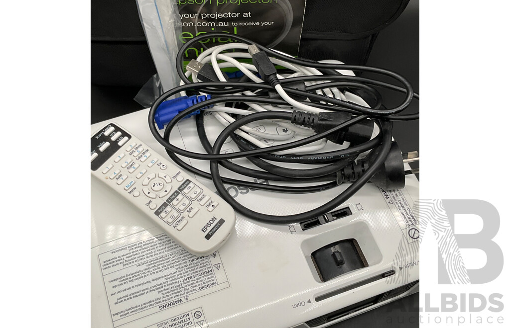 EPSON (H719B) Home Cinema Projector