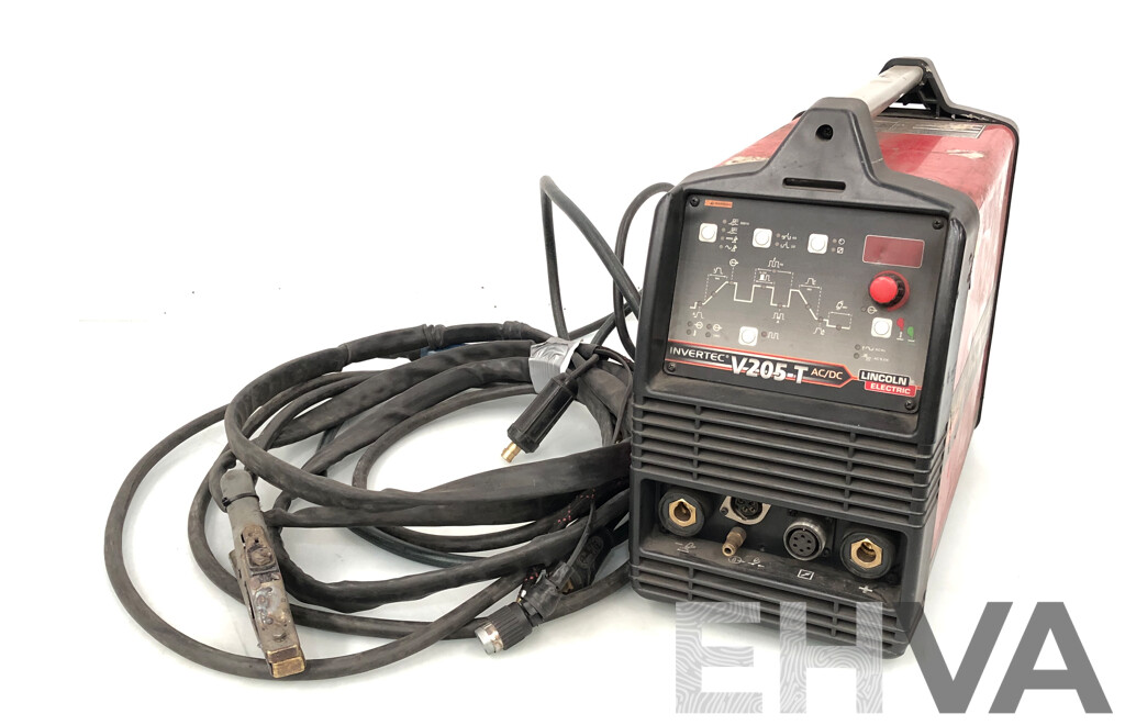 Lincoln Electric Invertec V205-T AC/DC Mig Welder