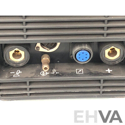 Lincoln Electric Invertec V205-T AC/DC Mig Welder