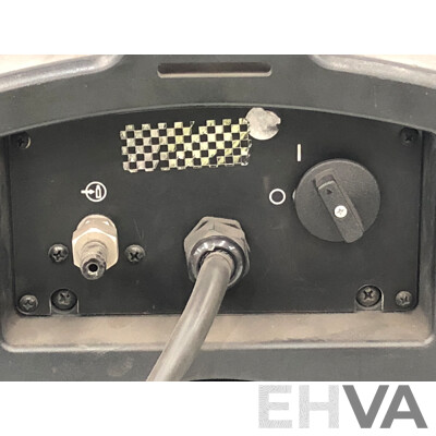 Lincoln Electric Invertec V205-T AC/DC Mig Welder