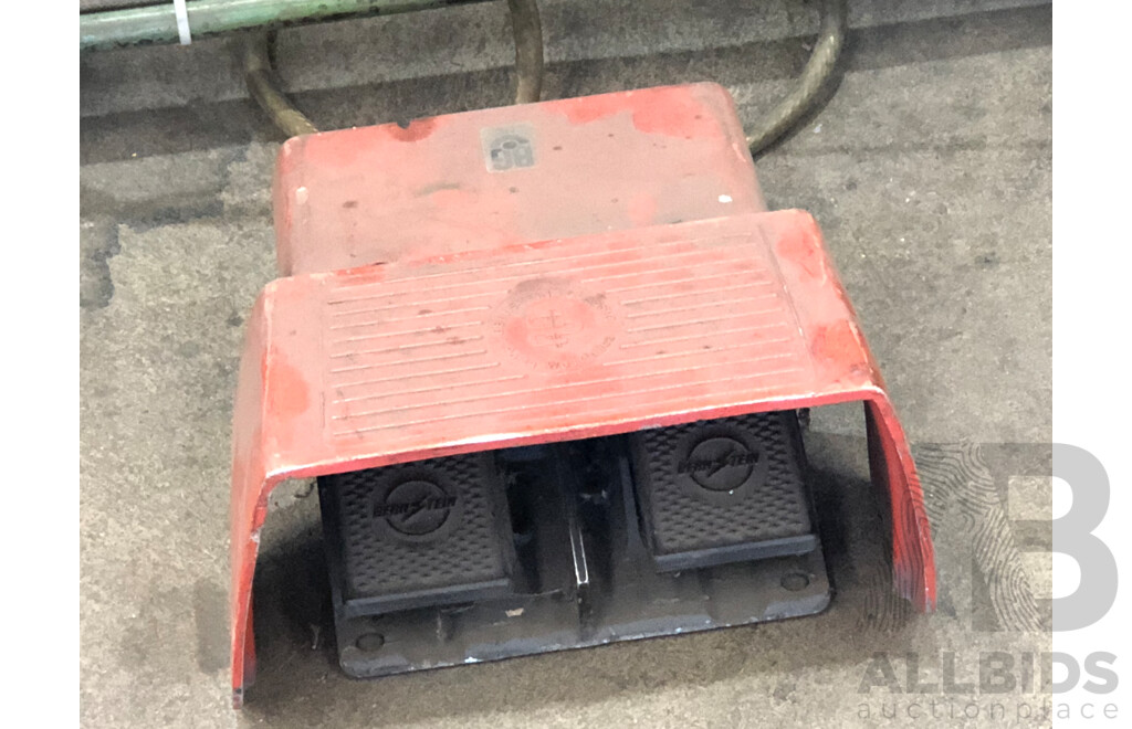 Jorg 1520mm Electric 415 Volt Sheet Metal Roller