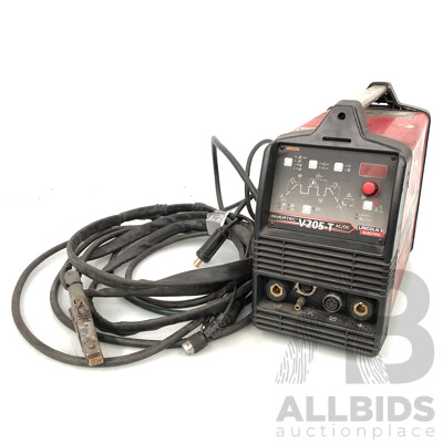 Lincoln Electric Invertec V205-T AC/DC Mig Welder