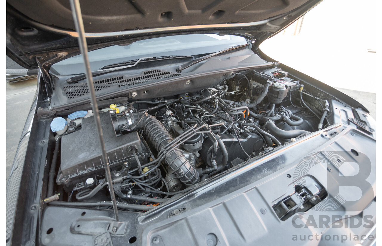 01/2012 Volkswagen Amarok TDI400 Highline (4x4) 2H MY12 Dual Cab Utility Deep Black Twin Turbo Diesel 2.0L