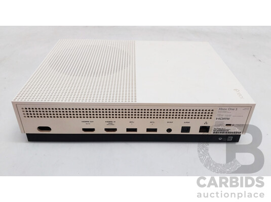 Microsoft (1681) Xbox One S Console