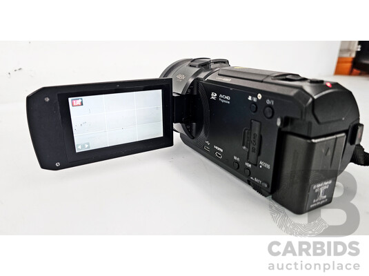 Panasonic (HC-V800) Full HD Video Camera