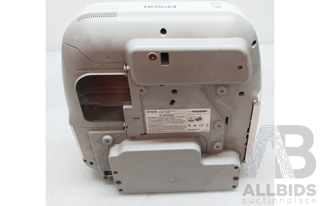 Epson (EB-585Wi) WXGA 3LCD Projector