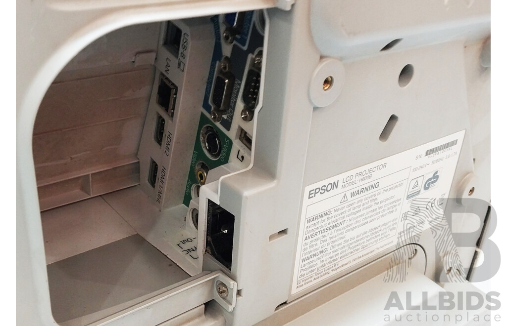 Epson (EB-585Wi) WXGA 3LCD Projector