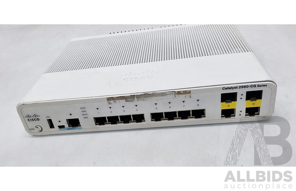 Cisco (WS-C3560CX-12PD-S) Catalyst 3560-CX Series 12-Port Gigabit Ethernet PoE+ Compact Switch