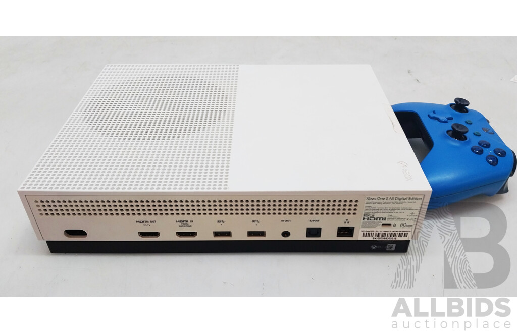 Microsoft (1681) Xbox One S Console W/ Controller