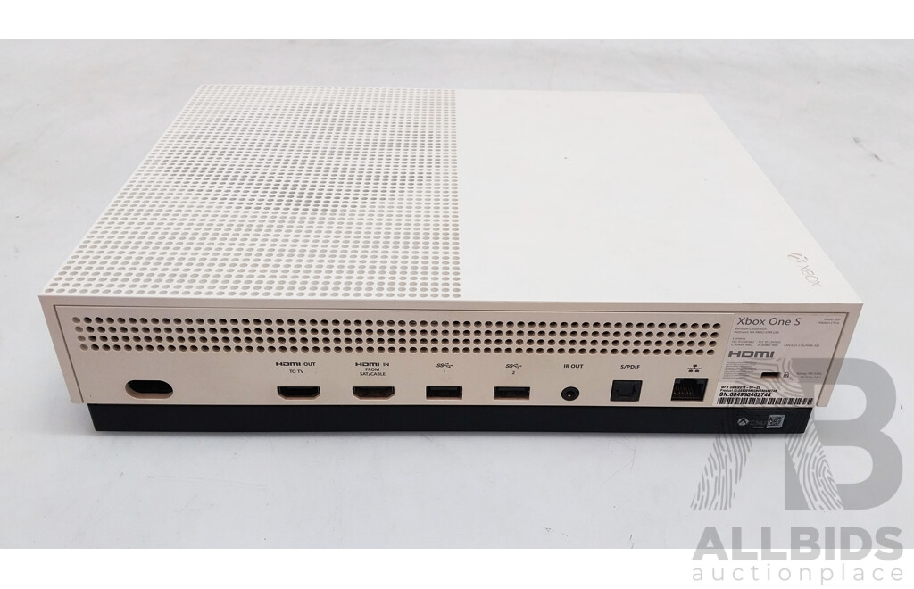 Microsoft (1681) Xbox One S Console