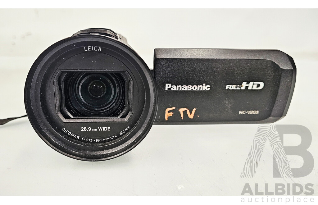 Panasonic (HC-V800) Full HD Video Camera