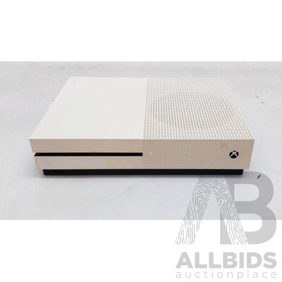 Microsoft (1681) Xbox One S Console