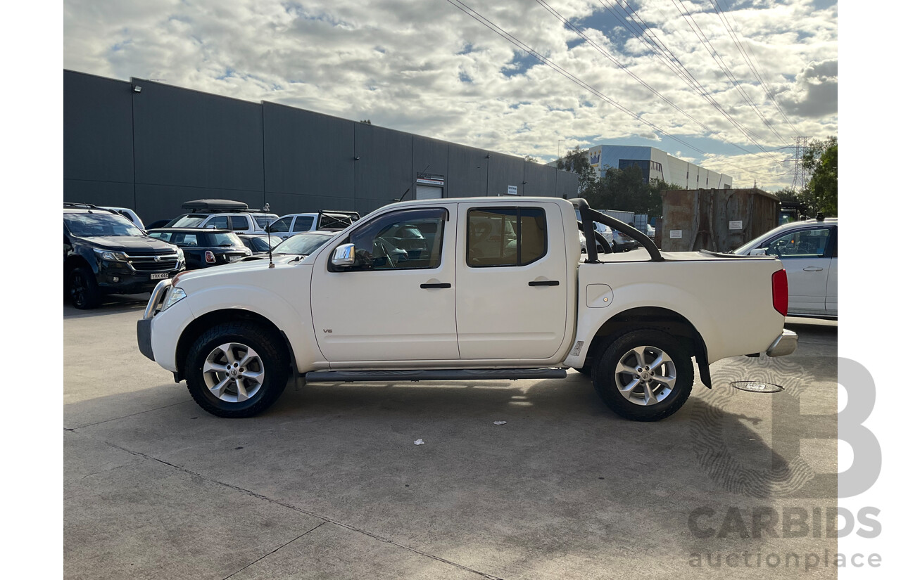 9/2013 Nissan Navara ST-X 550 (4x4) D40 MY12 Dual Cab Utility White Turbo Diesel 3.0L