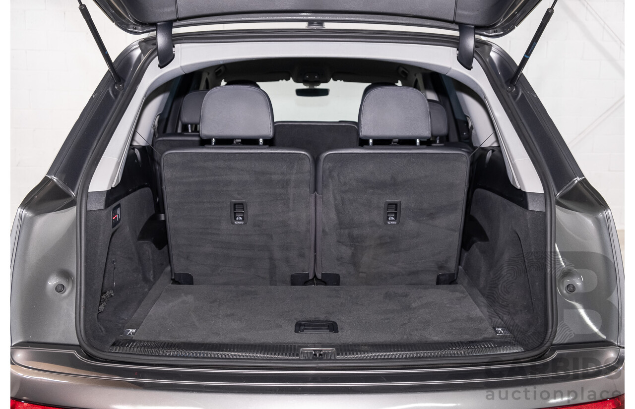 11/2015 Audi Q7 3.0 TDI Quattro (AWD) 4M 4d Wagon Graphite Grey Metallic Turbo Diesel V6 3.0L - 7 Seater