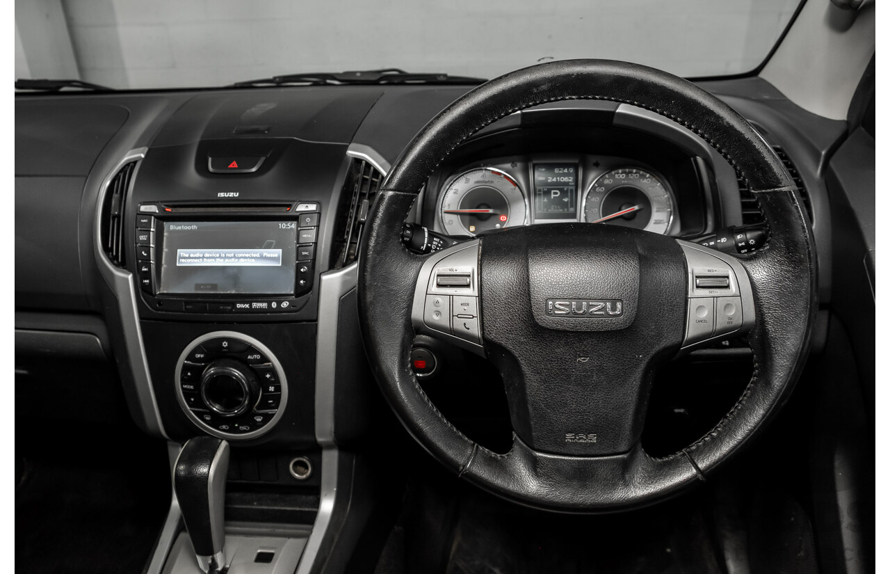 05/2016 Isuzu MU-X LS-T (4x4) UC MY15 4d Wagon Fjord Blue Metallic Turbo Diesel 3.0L