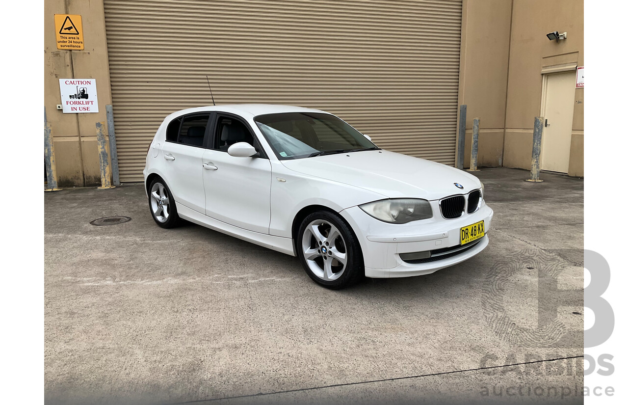 7/2008 BMW 120i E87 MY07 Upgrade 5d Hatchback White 2.0L