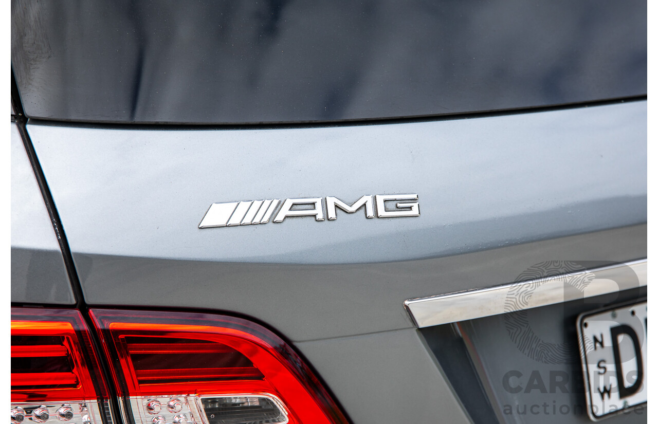 6/2012 Mercedes-Benz ML 63 AMG (4x4) 166 4d Wagon Palladium Silver Metallic Twin Turbo V8 5.5L