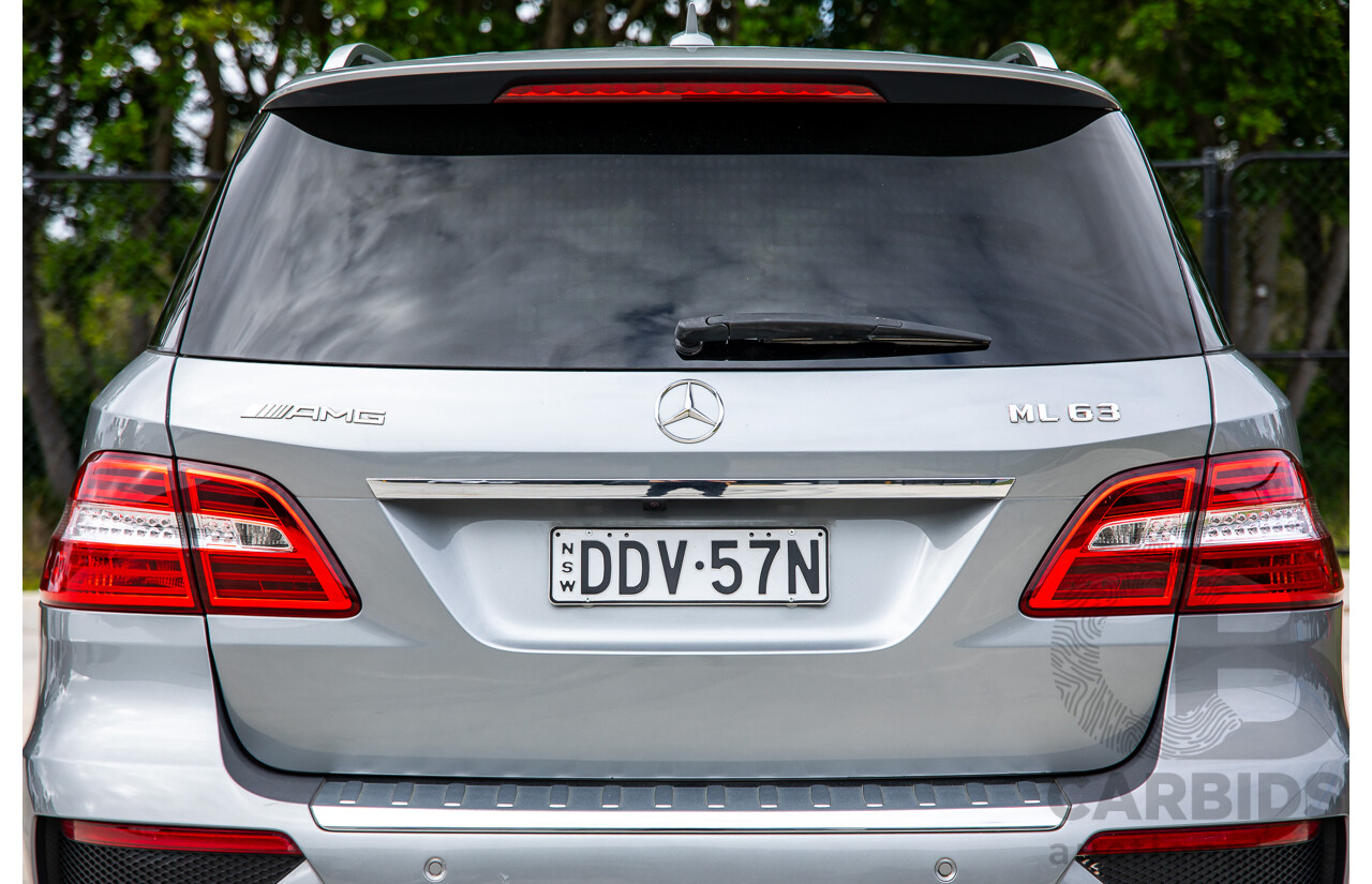 6/2012 Mercedes-Benz ML 63 AMG (4x4) 166 4d Wagon Palladium Silver Metallic Twin Turbo V8 5.5L
