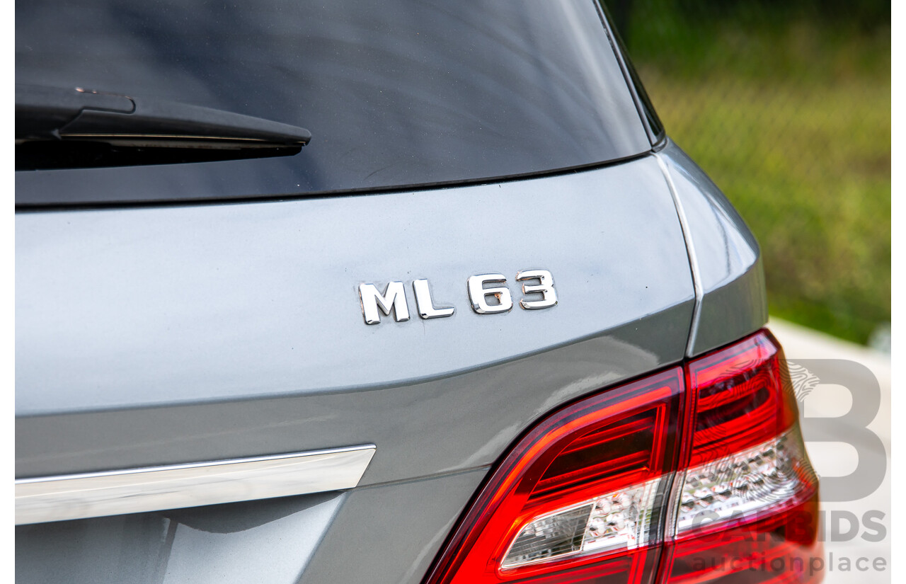 6/2012 Mercedes-Benz ML 63 AMG (4x4) 166 4d Wagon Palladium Silver Metallic Twin Turbo V8 5.5L