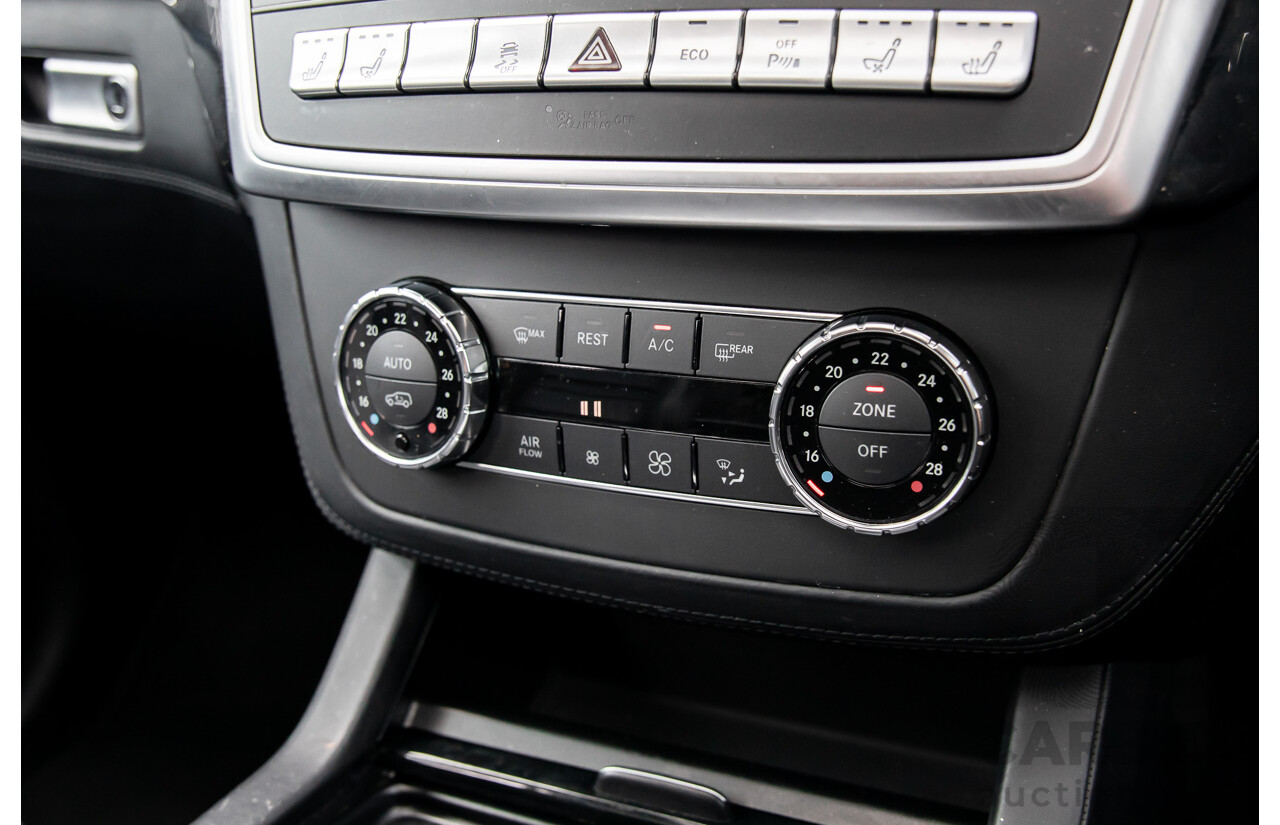 6/2012 Mercedes-Benz ML 63 AMG (4x4) 166 4d Wagon Palladium Silver Metallic Twin Turbo V8 5.5L