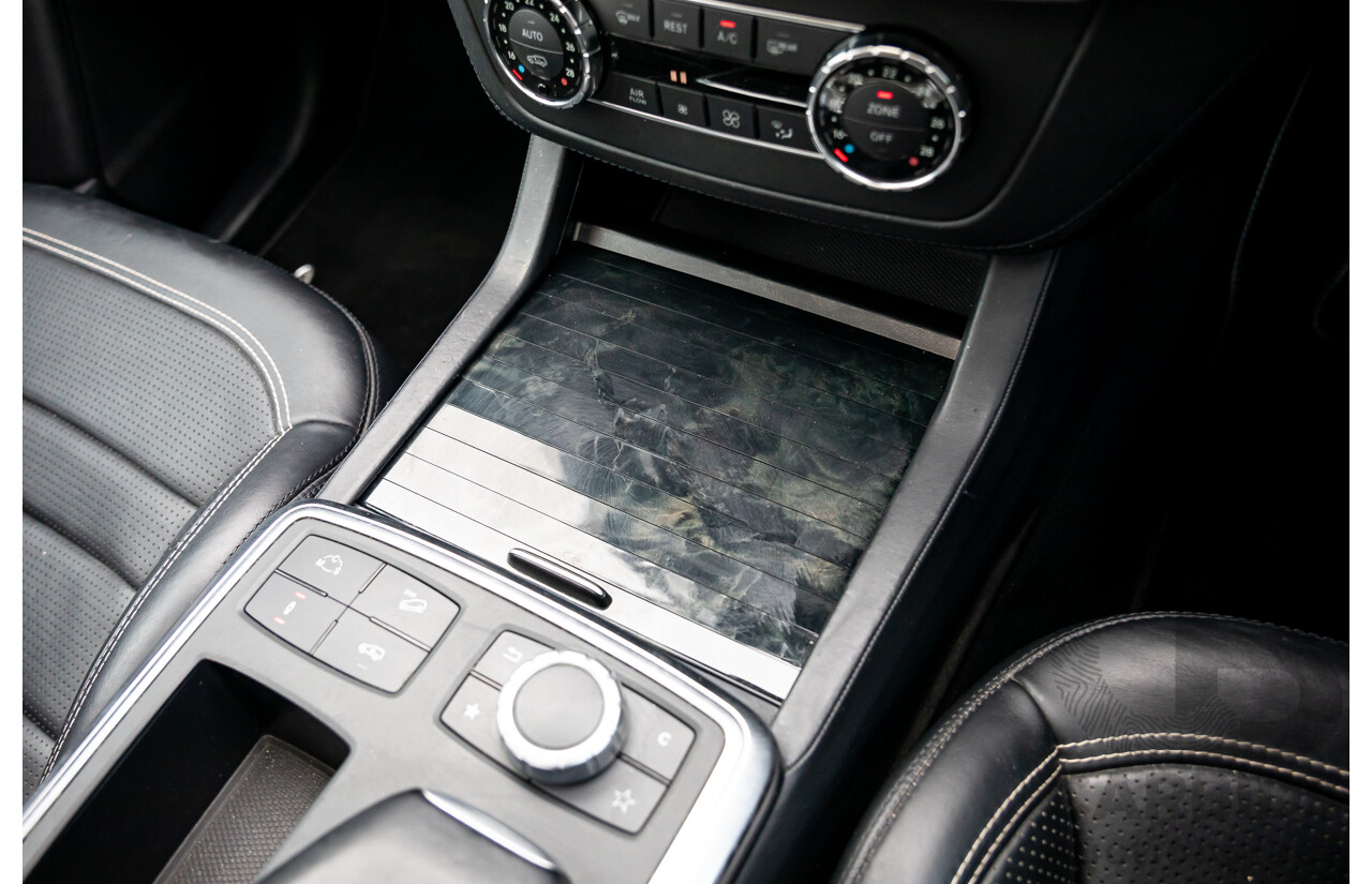 6/2012 Mercedes-Benz ML 63 AMG (4x4) 166 4d Wagon Palladium Silver Metallic Twin Turbo V8 5.5L