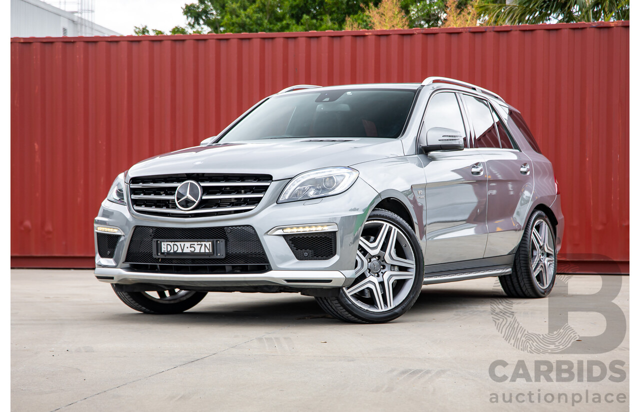 6/2012 Mercedes-Benz ML 63 AMG (4x4) 166 4d Wagon Palladium Silver Metallic Twin Turbo V8 5.5L