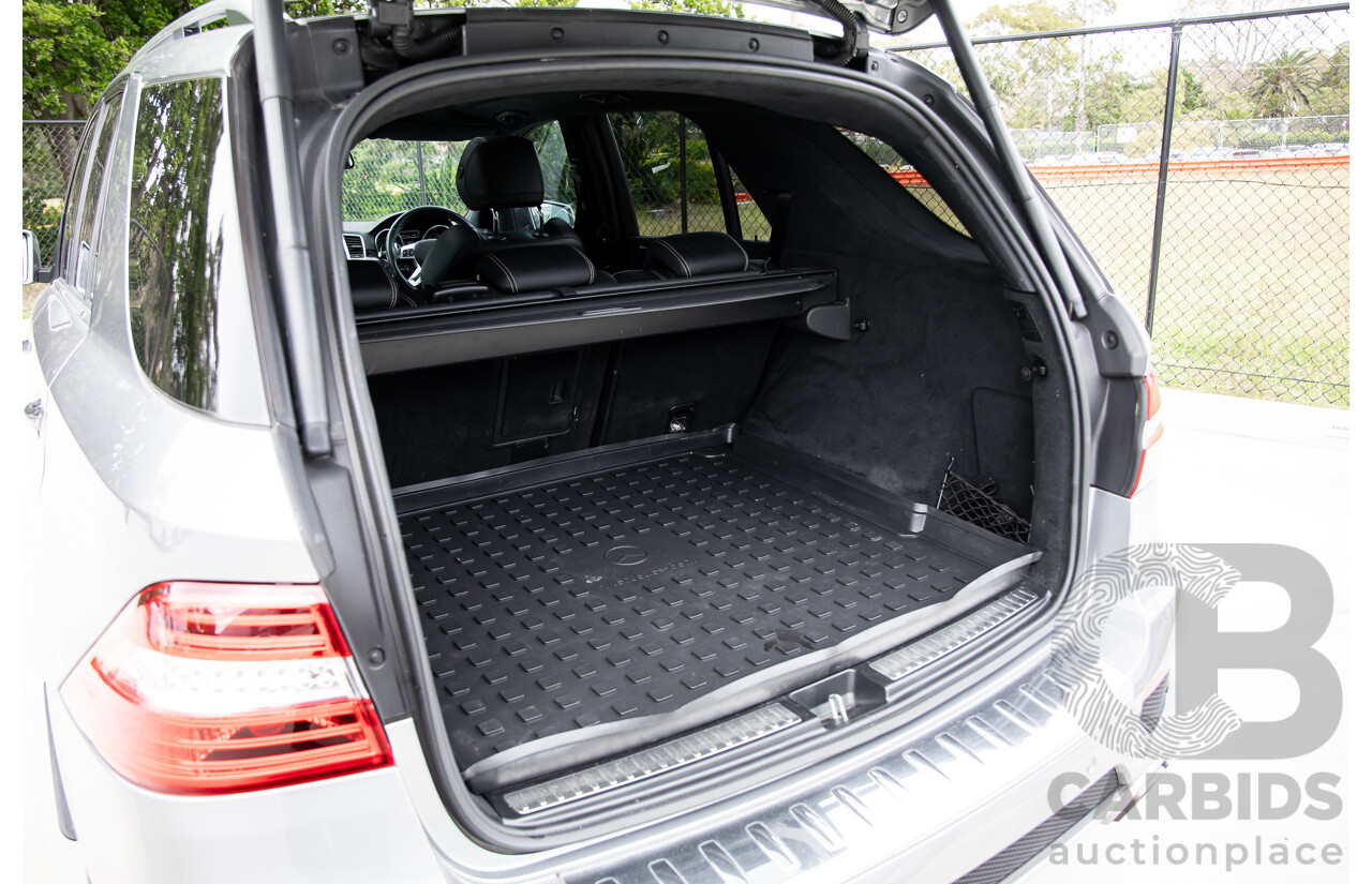 6/2012 Mercedes-Benz ML 63 AMG (4x4) 166 4d Wagon Palladium Silver Metallic Twin Turbo V8 5.5L