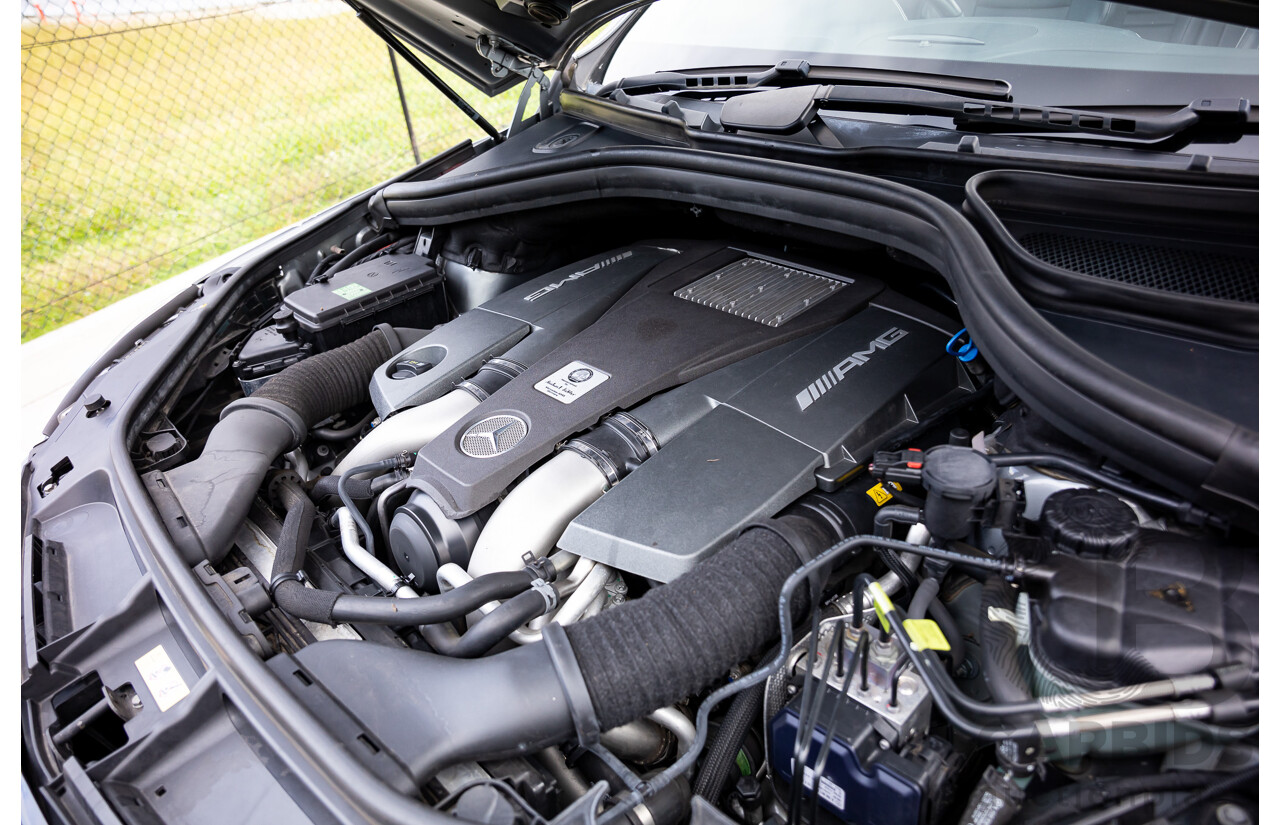 6/2012 Mercedes-Benz ML 63 AMG (4x4) 166 4d Wagon Palladium Silver Metallic Twin Turbo V8 5.5L