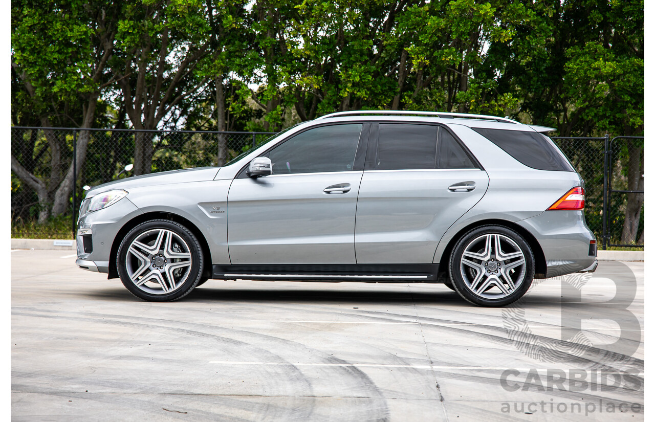 6/2012 Mercedes-Benz ML 63 AMG (4x4) 166 4d Wagon Palladium Silver Metallic Twin Turbo V8 5.5L